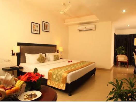 Hotel Swagath De Royal Hyderabad Exterior foto
